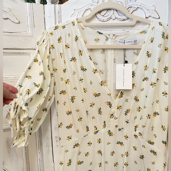 NWT Faithfull The Brand Carrie Floral Cream White Mejia Midi Short Sleev… - Picture 6 of 10